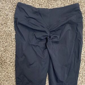 Scrunch bottom leggings. Sz Lg